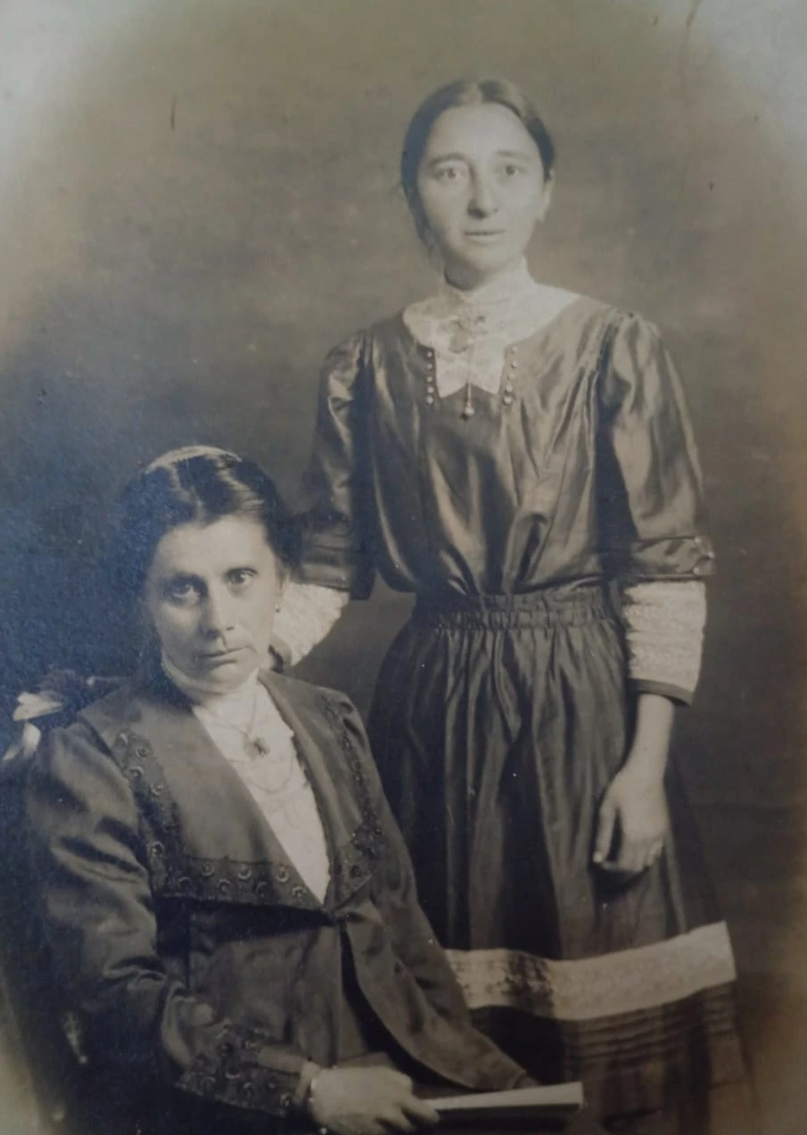 Mariana Ferreira Diniz e Virginia Ferreira Diniz